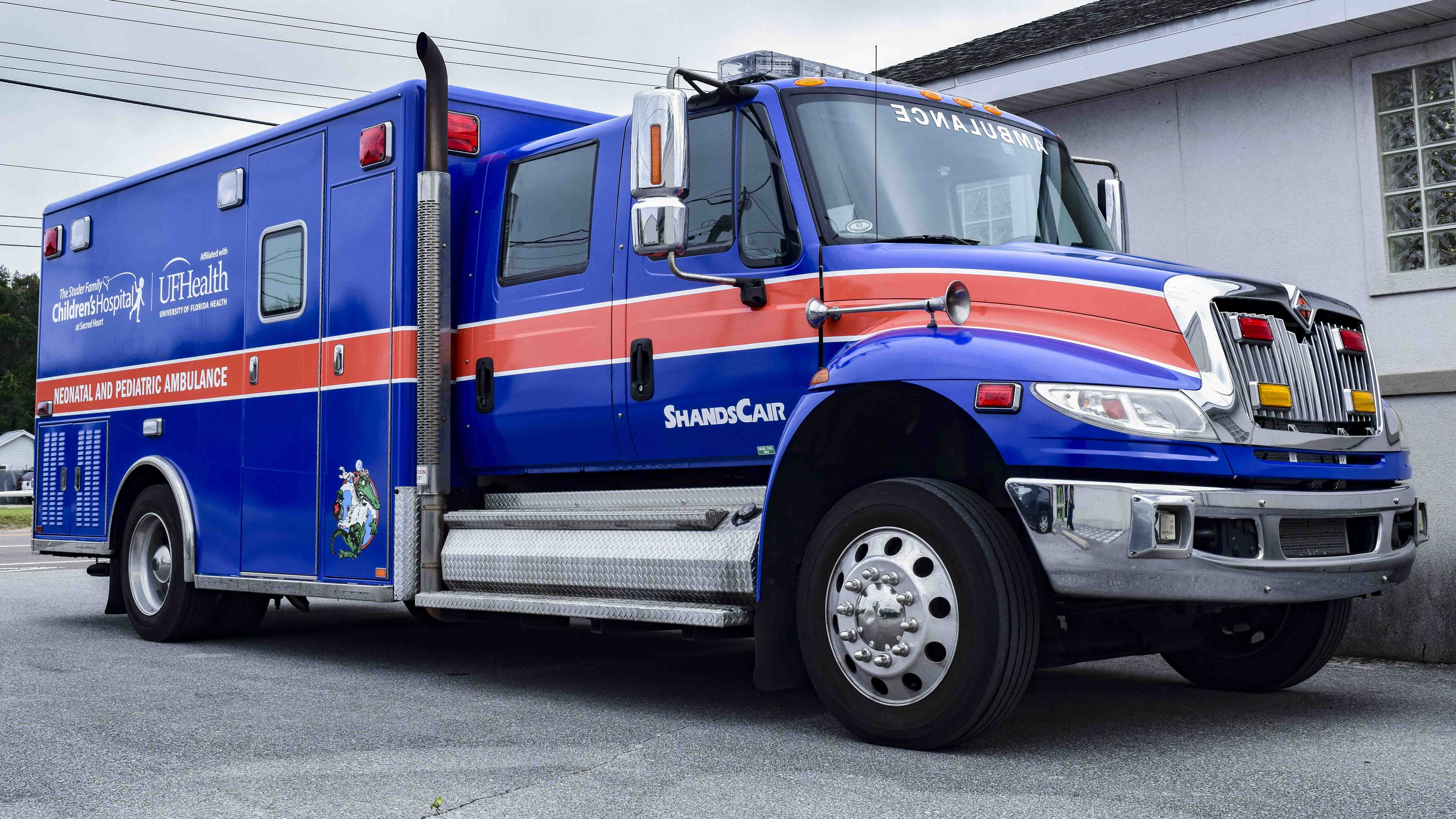 Pensacola Sign Vehicle Wraps - Ambulance Wrap for ShandsCair
