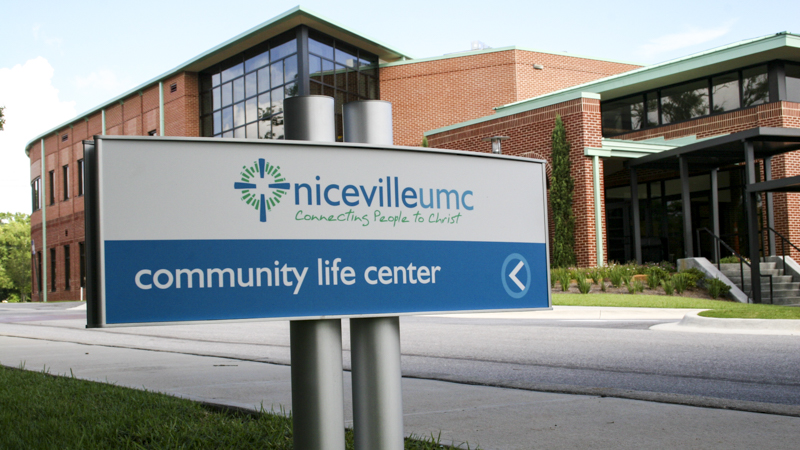 Niceville UMC exterior wayfinding by Pensacola Sign